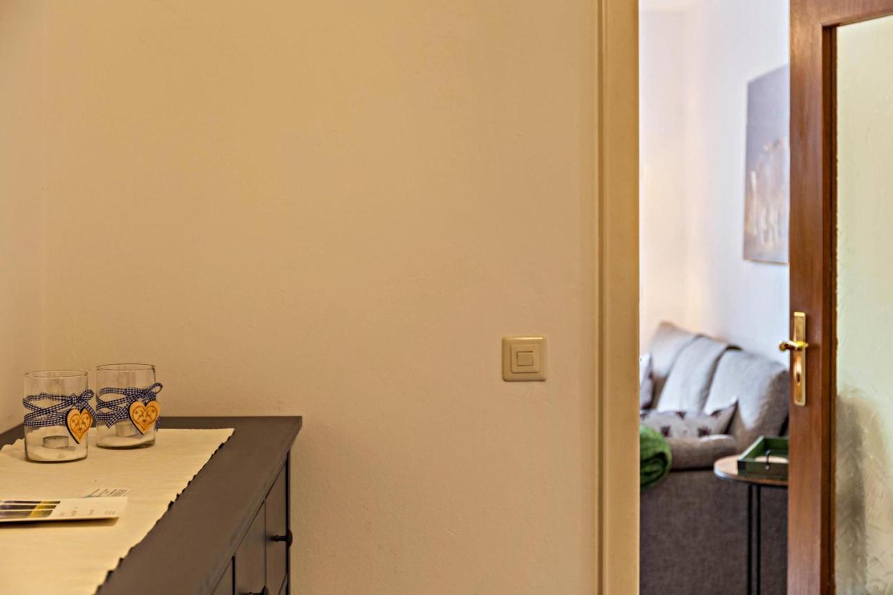 Ferienwohnung Bergblick ガルミッシュ・パルテンキルヒェン エクステリア 写真